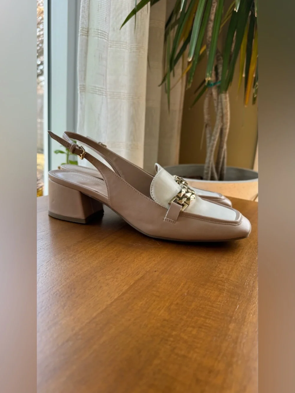 Slingback Pumps – Size 8.5 Marc Fisher Graci Chic Neutral with Gold Chain Detail - Picture 7 of 11